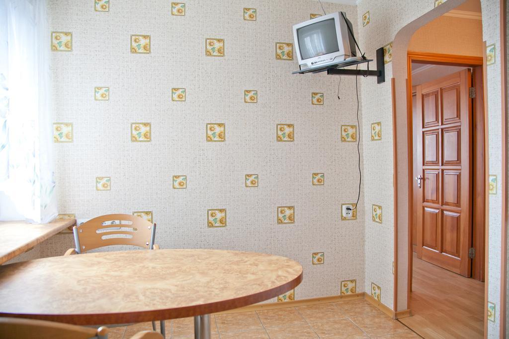 Poznyaky Apartments Kijów Zewnętrze zdjęcie